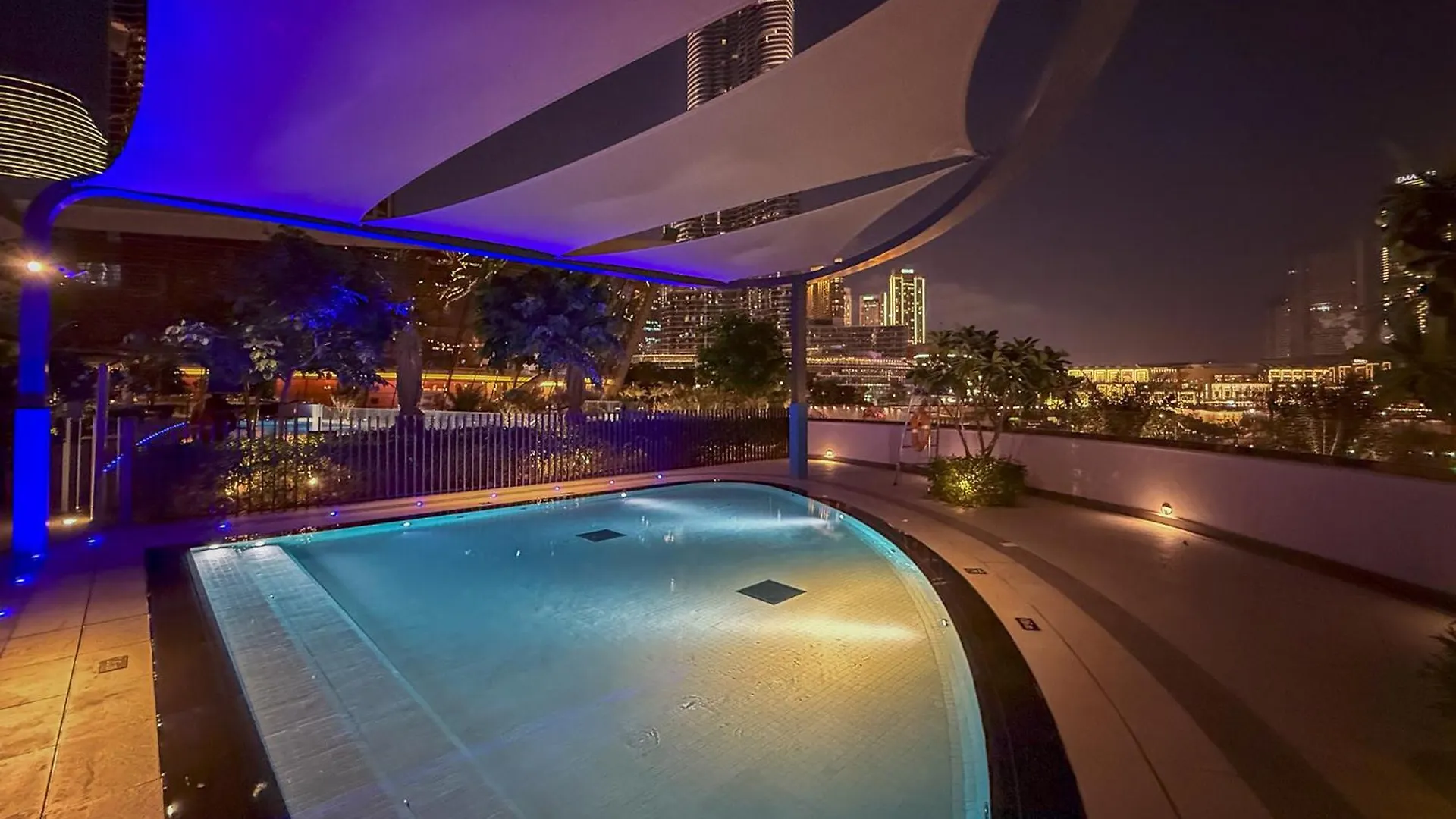 Prime Location - Full Burj Khalifa & Dancing Fountains Show - 1704 Dubaj